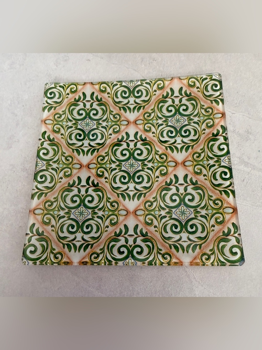 Prima Design Glass Trinket Dish Green Pattern 6”